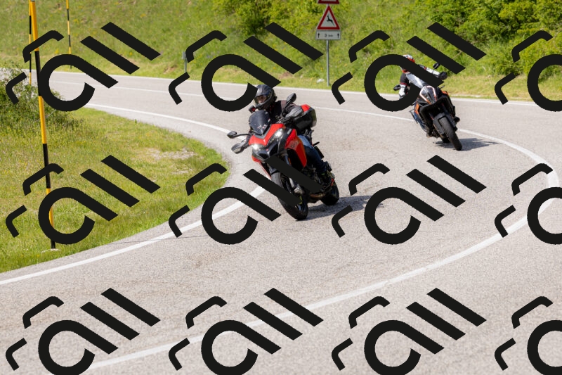 202506071610-_04A0596_c3_