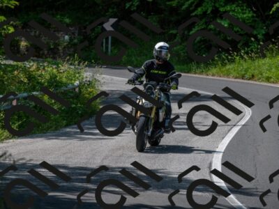 202506071104-M22_0654_m2_