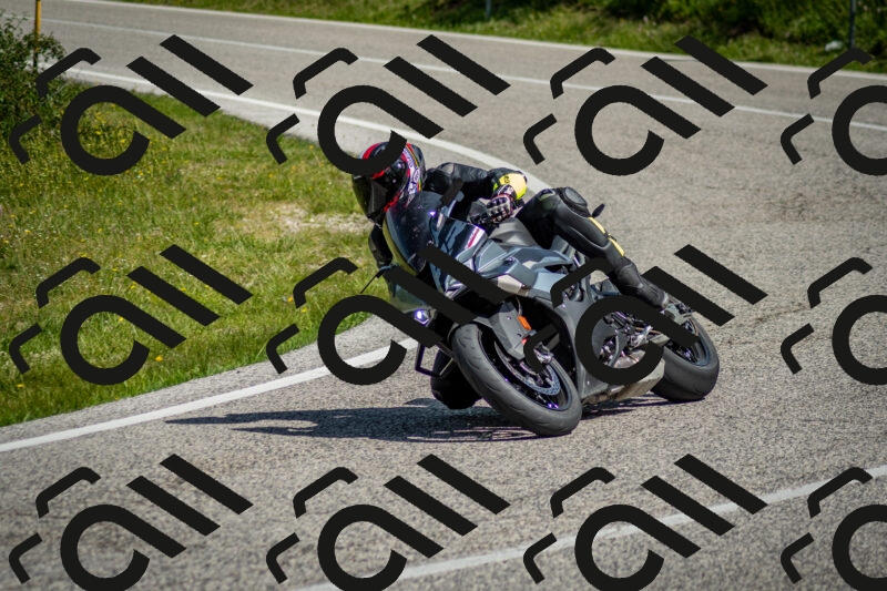 202506071040-DSC_4401_c2