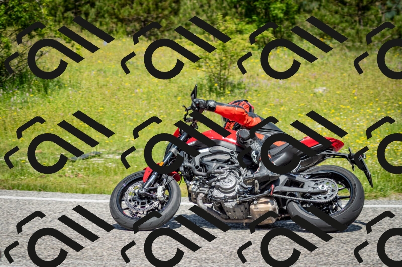 202506071134-DSC_4843_c2