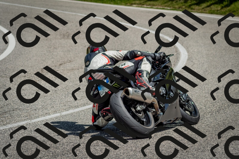 202506071134-DSC_4851_c2