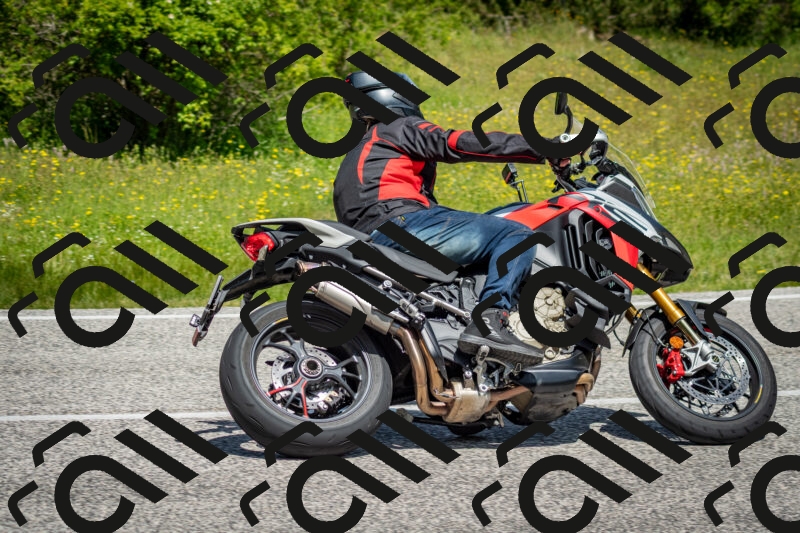 202506071144-DSC_4981_c2