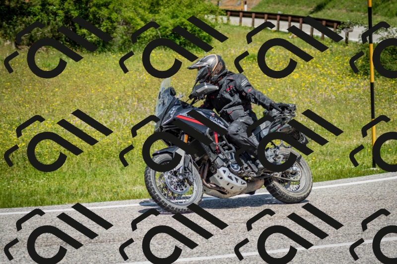 202506071214-DSC_5189_c2