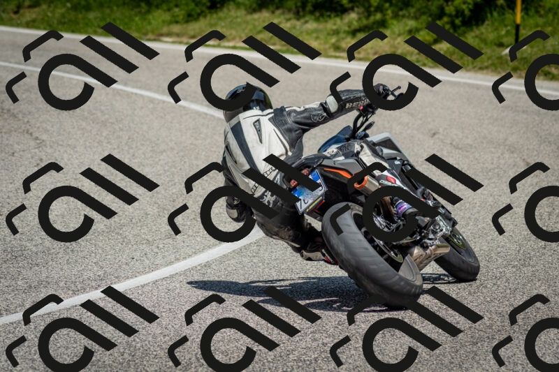 202506071242-DSC_5396_c2