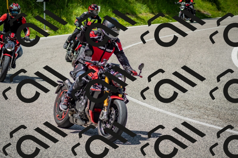 202506071252-DSC_5486_c2