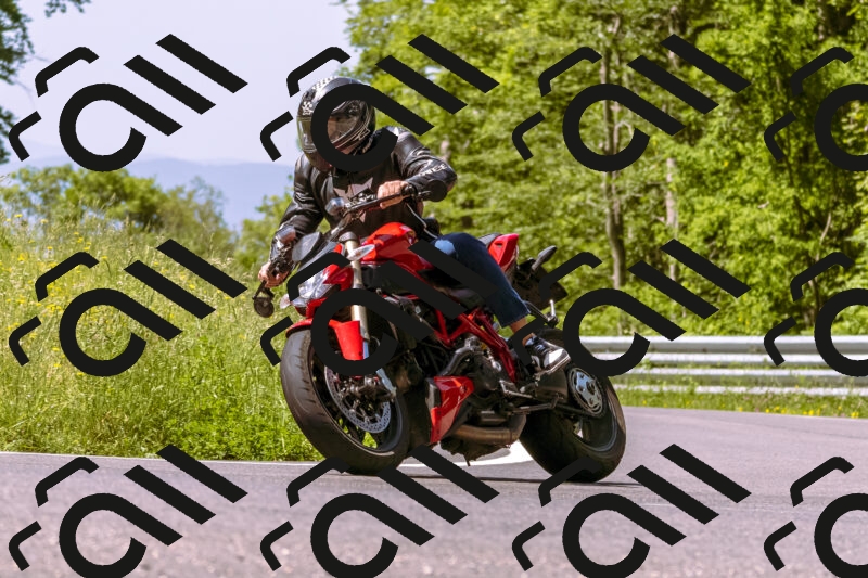 202506071101-_DSC7232_d1_