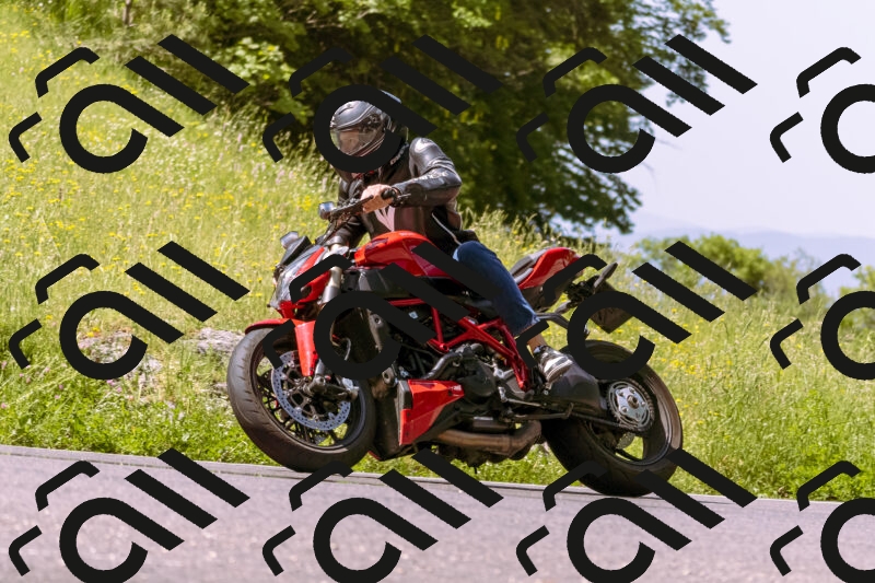 202506071101-_DSC7233_d1_