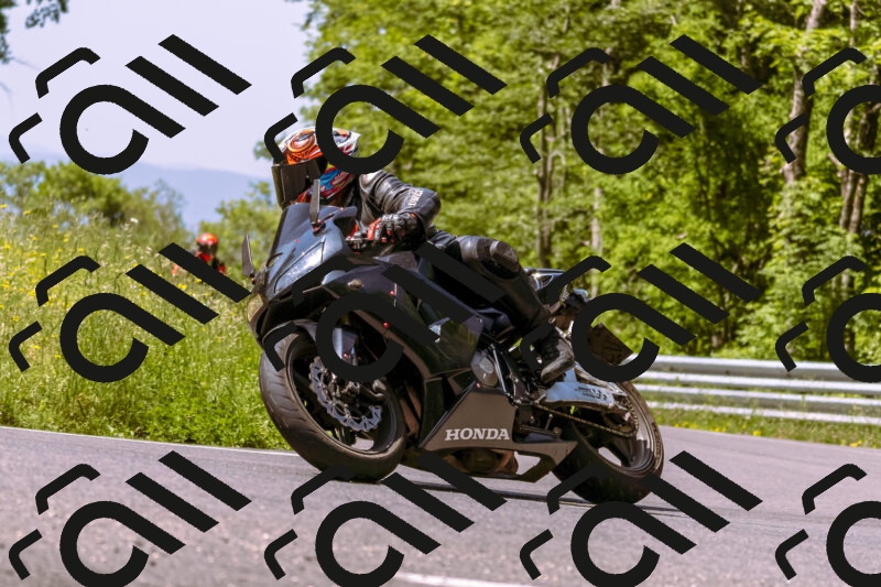 202506071109-_DSC7248_d1_