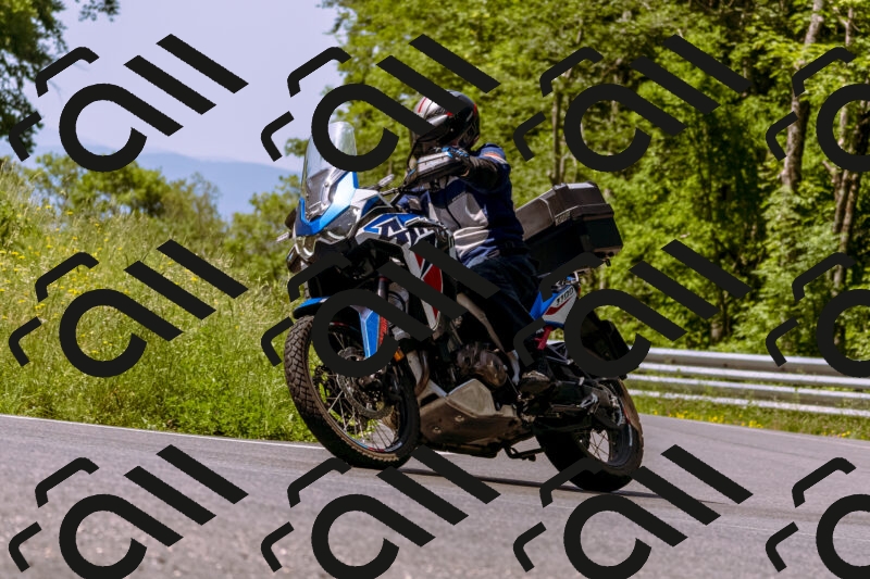 202506071115-_DSC7297_d1_