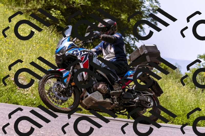 202506071115-_DSC7298_d1_