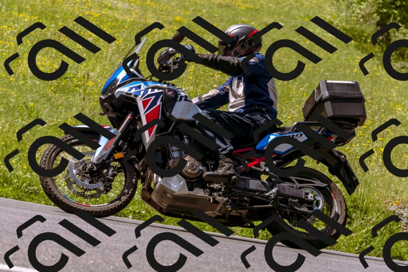 202506071115-_DSC7299_d1_