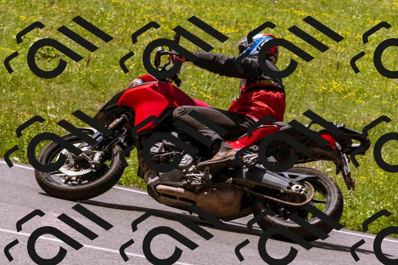 202506071159-_DSC7523_d1_