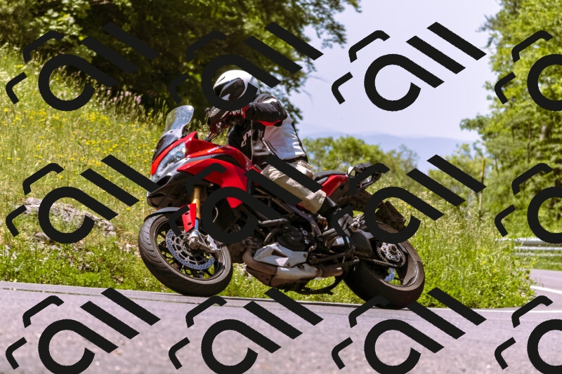 202506071205-_DSC7540_d1_