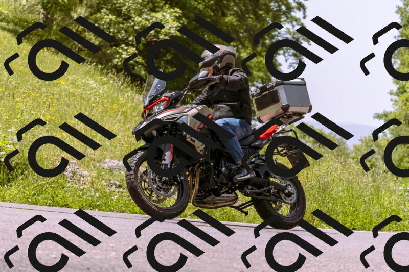 202506071212-_DSC7571_d1_