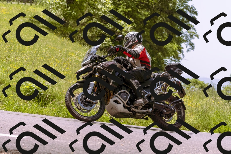 202506071212-_DSC7574_d1_