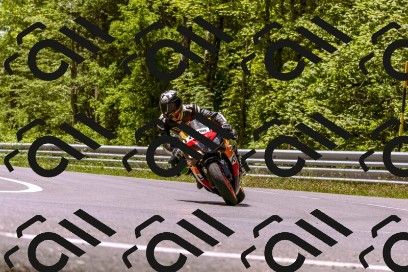 202506071222-_DSC7609_d1_