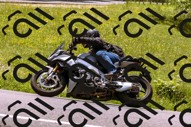 202506071230-_DSC7656_d1_