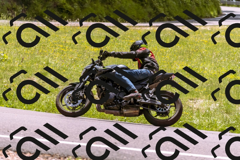 202506071248-_DSC7708_d1_