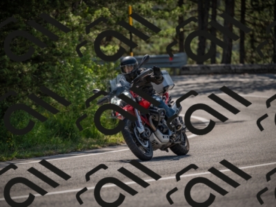 20250608101917-_Z628341_am_