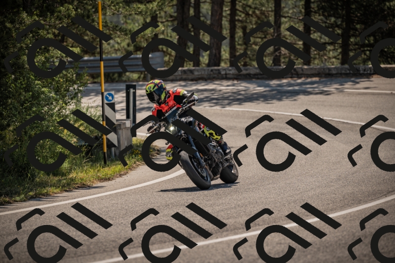 20250608103122-_Z628421_am_