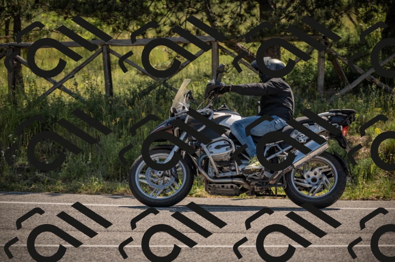 20250608103547-_Z628463_am_