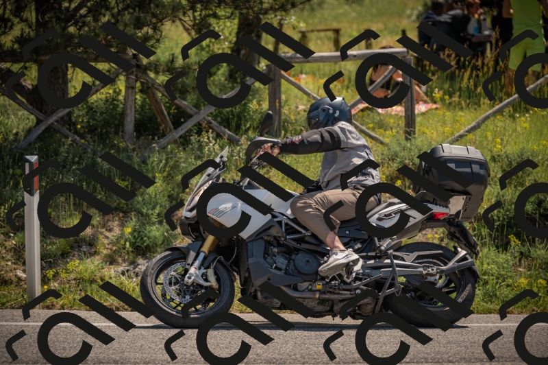 20250608110154-_Z628683_am_