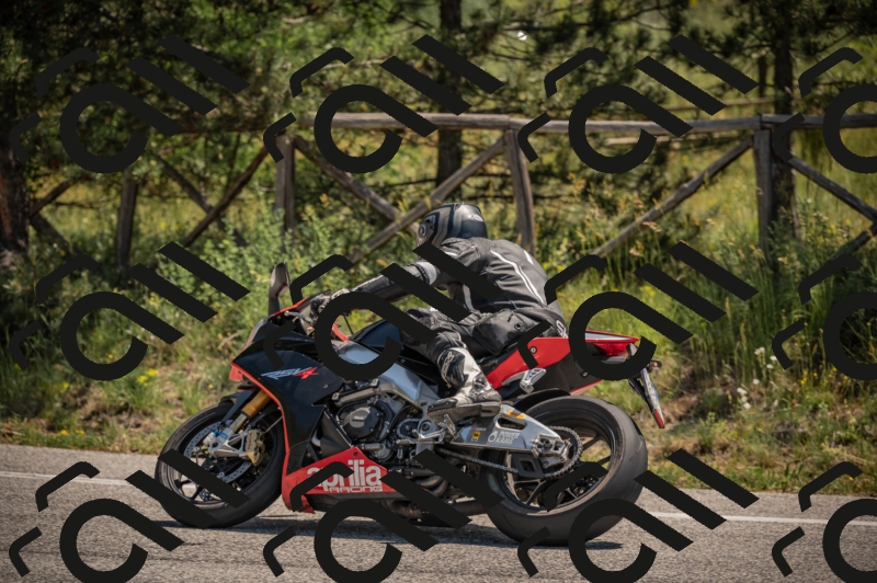 20250608113015-_Z628984_am_