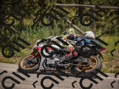 20250608122913-_Z629873_am_