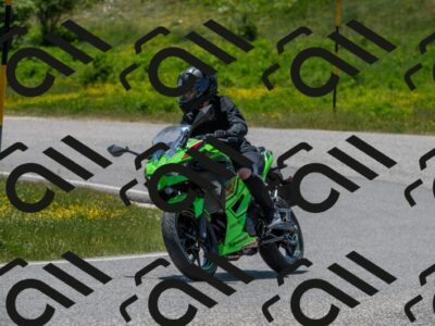 202506081252-M22_2831_m2_