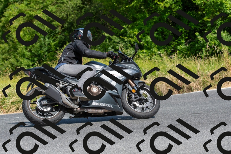 20250607103037-R01_1284_r1