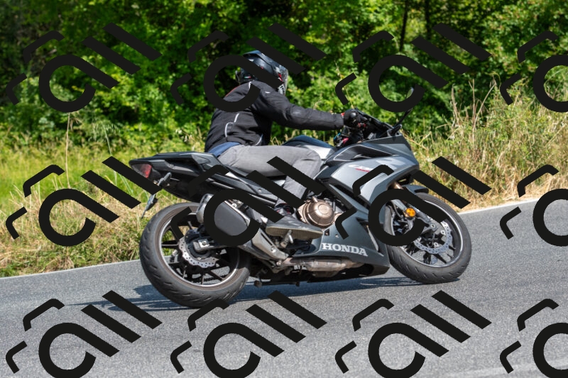 20250607103038-R01_1285_r1