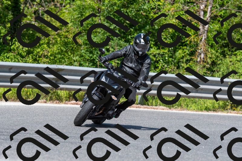 20250607103209-R01_1292_r1