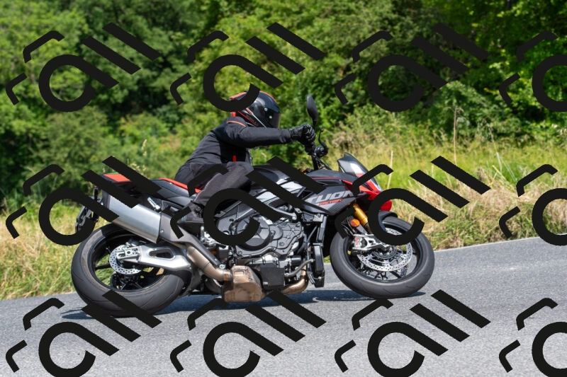 20250607104210-R01_1448_r1