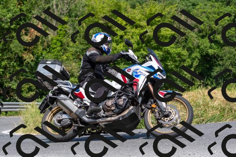 20250607104432-R01_1480_r1