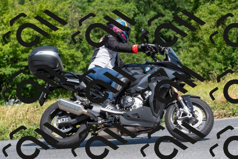 20250607104438-R01_1496_r1