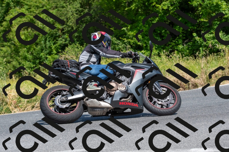 20250607104648-R01_1533_r1