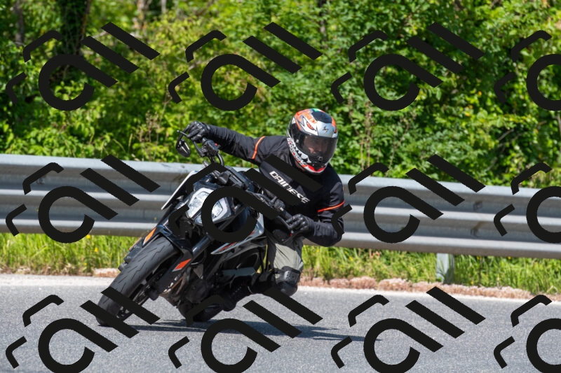 20250607104949-R01_1574_r1