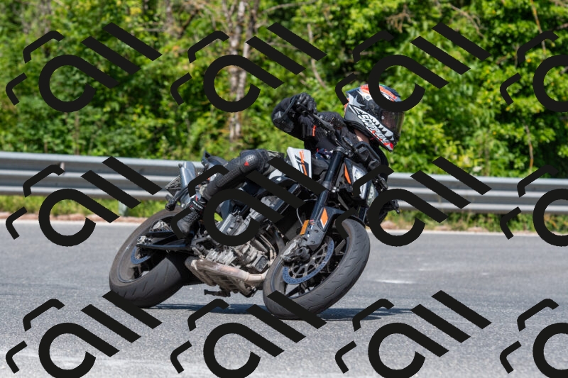 20250607104950-R01_1578_r1