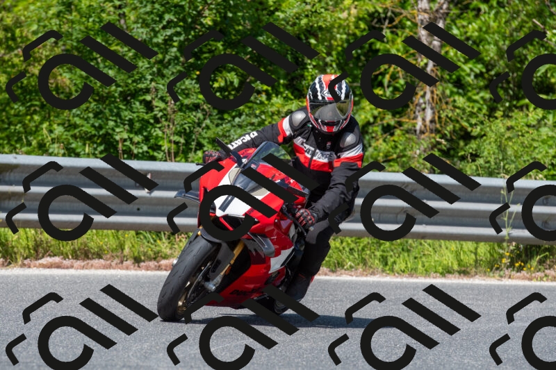 20250607105453-R01_1617_r1