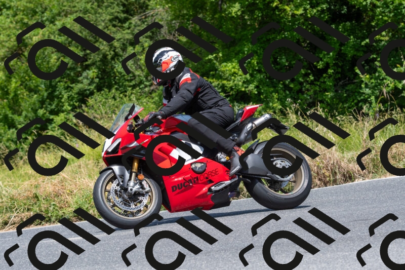 20250607120053-R01_1945_r1