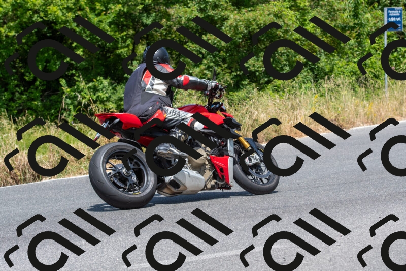 20250607120609-R01_2016_r1