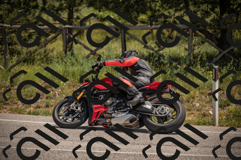 20250608123154-_Z629917_am_