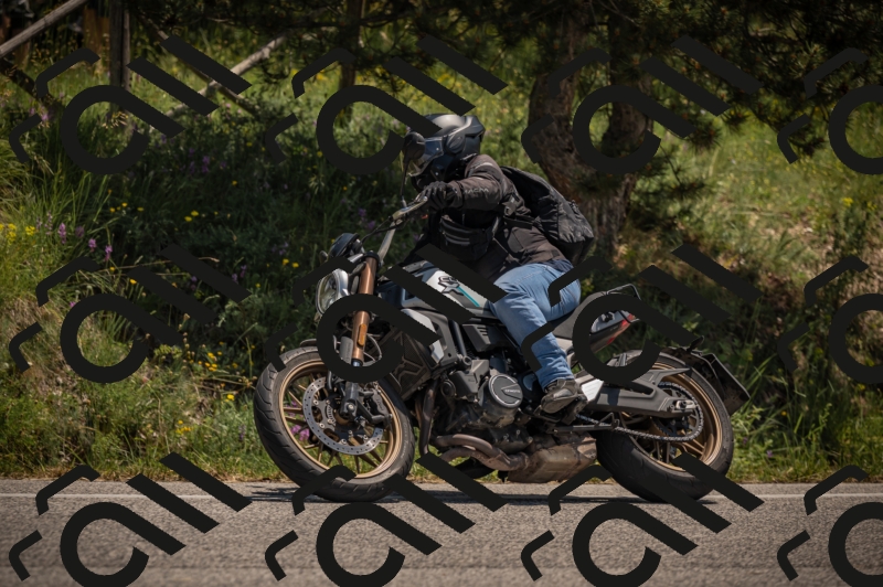 20250608123221-_Z629933_am_