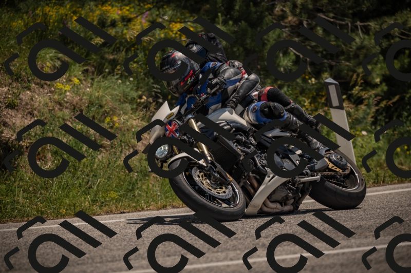 20250608123419-_Z629953_am_