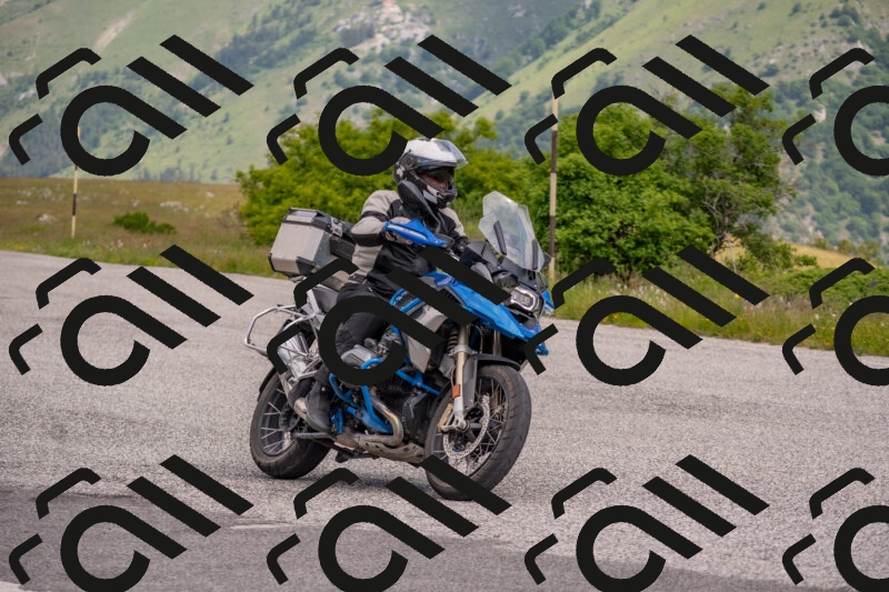 202506071045-DSC_9639_c4_