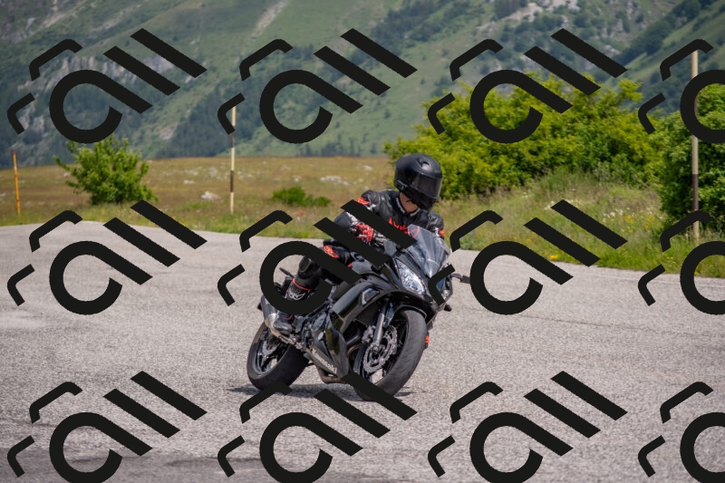 202506071054-DSC_9670_c4_