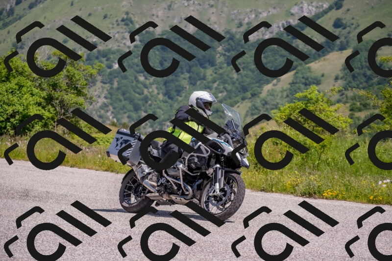 202506071134-DSC_9846_c4_