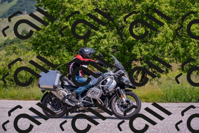 202506071137-DSC_9859_c4_