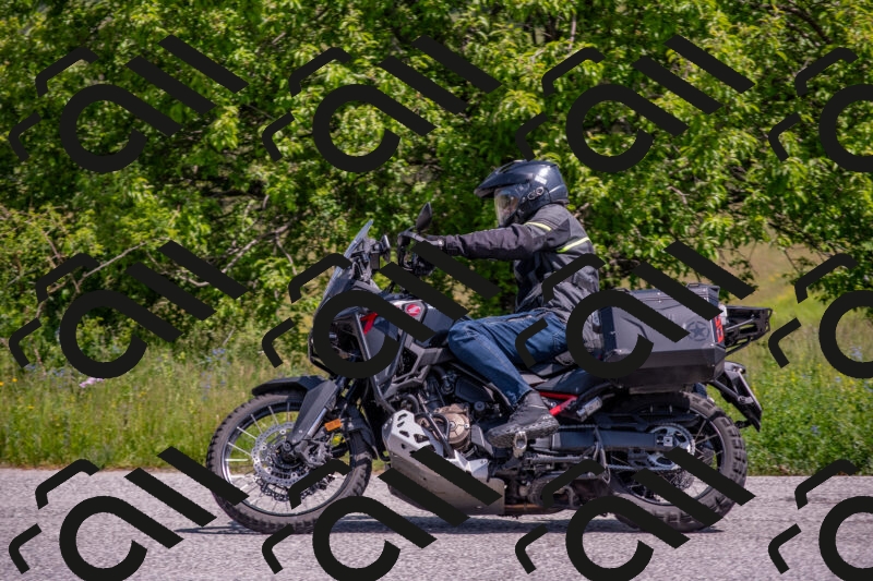 202506071141-DSC_9908_c4_