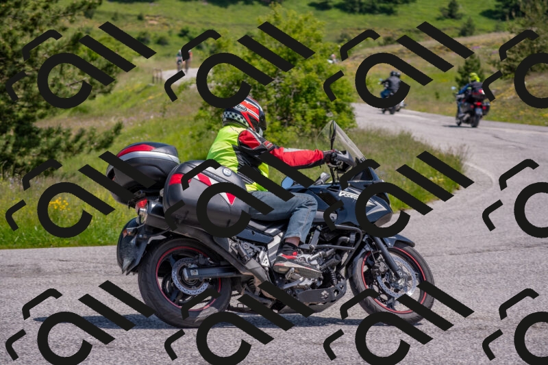 202506071156-DSC_0015_c4_